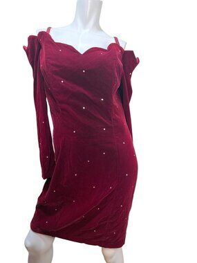 Dark Romance Vampy Off Shoulder Sweetheart Neckline Wiggle VTG Dress 8/10 US